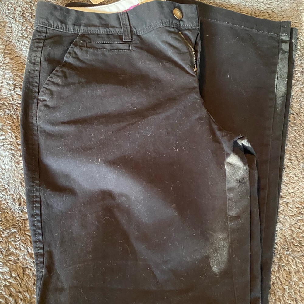 Old navy bootcut pant. 6 tall. Cotton/spandex